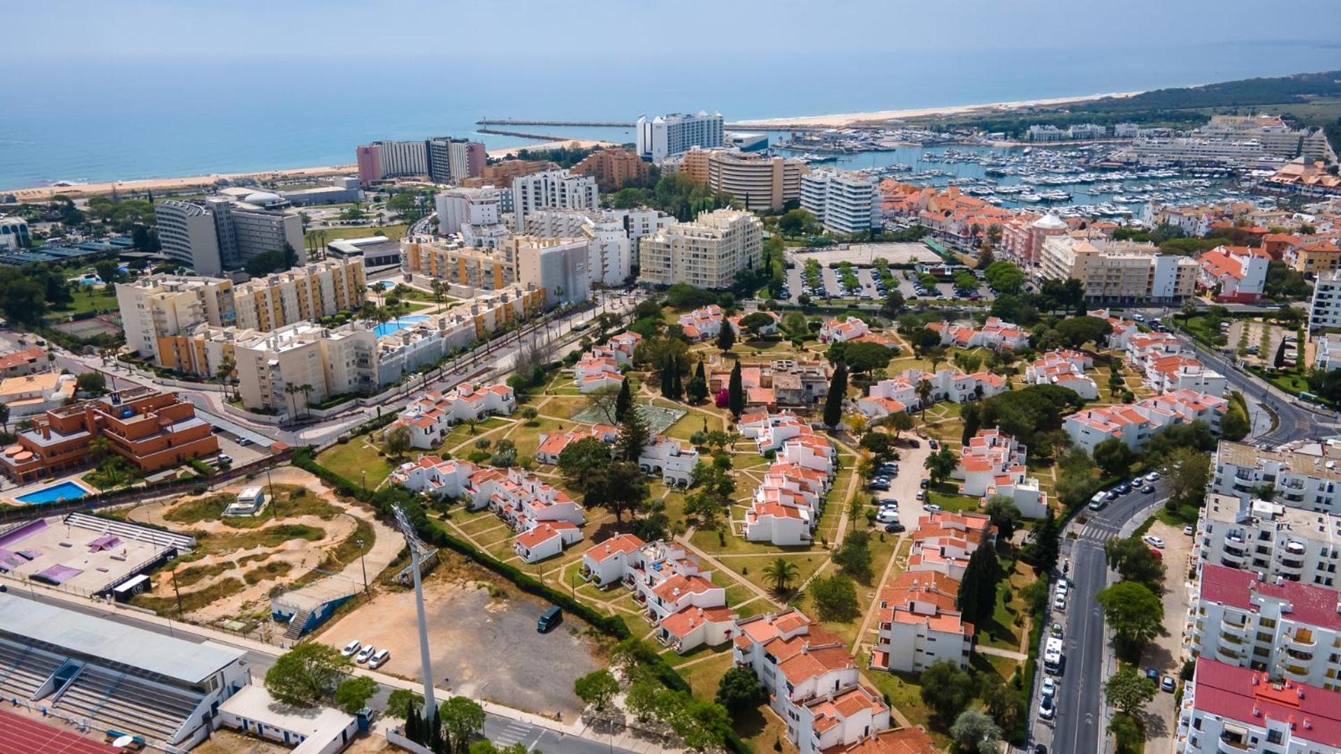 1 Bdr Vilamoura Escape W Patio By Lovelystay Apartment