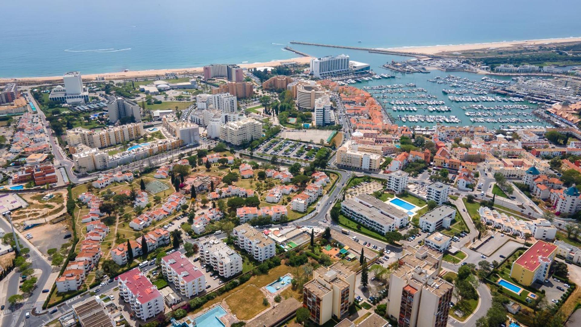 1 Bdr Vilamoura Escape W Patio By Lovelystay Apartment